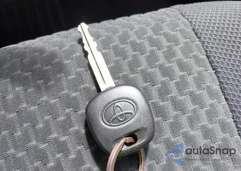 2005 Toyota Matrix из США, поврежденный, VIN 2T1KR32EX5C551820